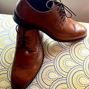 Men’s size 8 brown dress shoes brand new